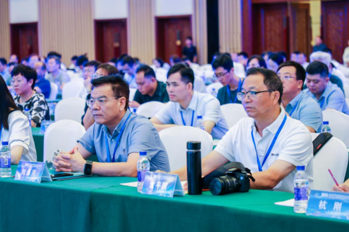 1691647419813235.png 专业群建设经验交流会召开6.png