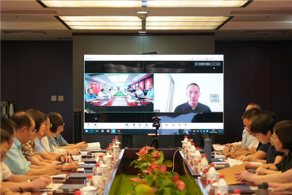 1691649017900648.jpg 国家开放大学授予2114名毕业生学士学位.jpg