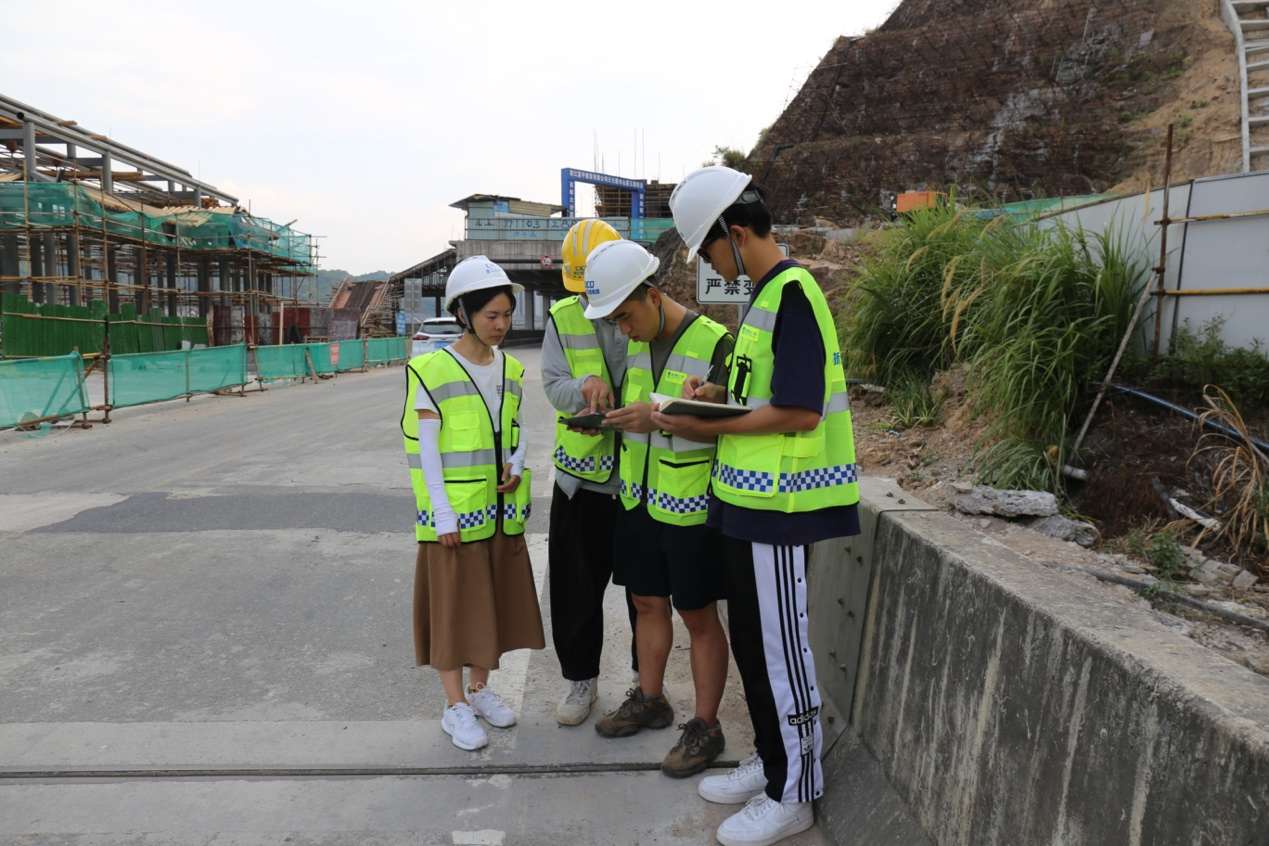 浙江交通职业技术学院：助力交通强国建设 “On Road”团队一直在路上1.jpg