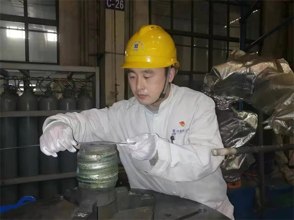 毕业即就业！哈尔滨技师学院今夏招生开局便是旺季.jpeg