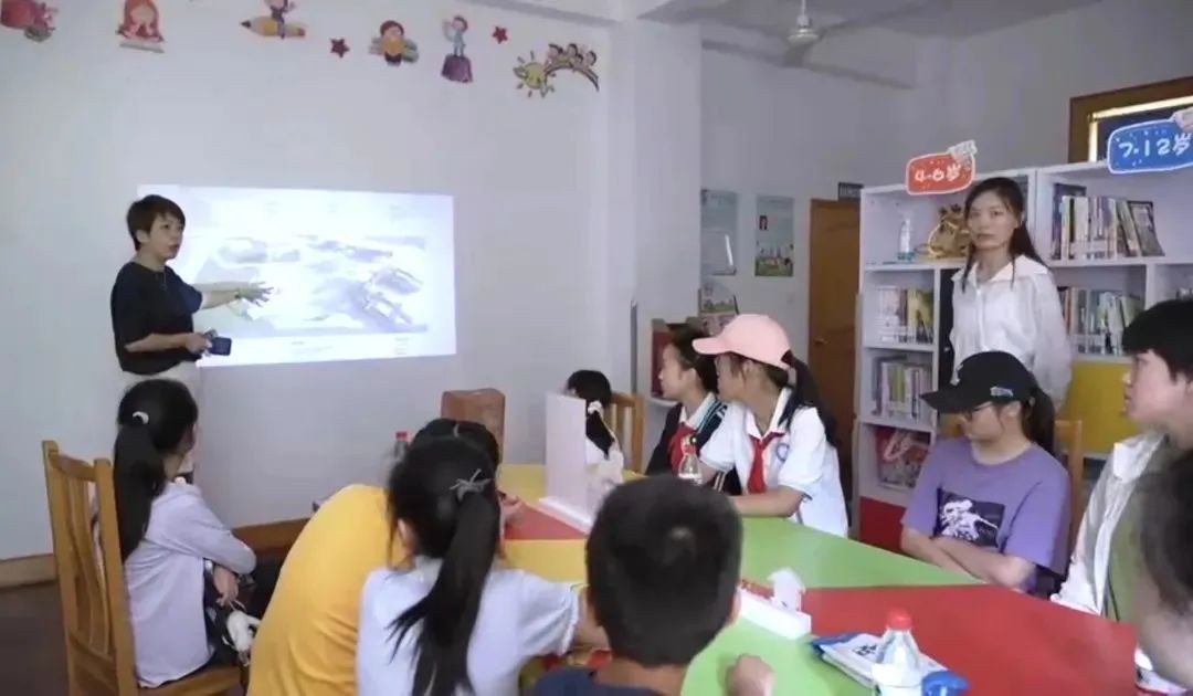 让就业服务突破“高温线”！杨浦这样为求职者“搭桥1.jpg