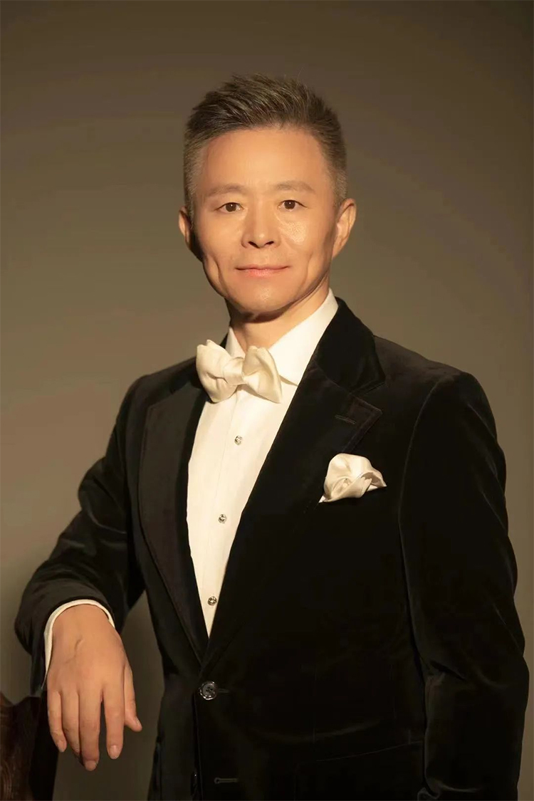 男高音歌唱家王宏伟任天津音乐学院院长.jpg