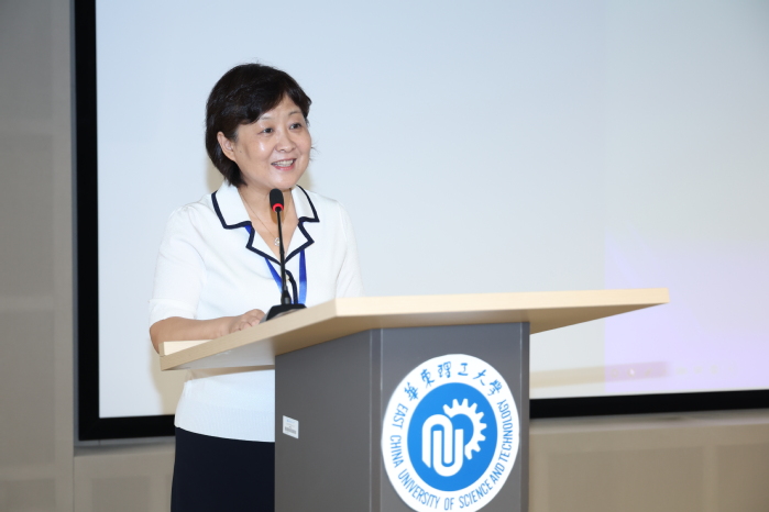 第三届全国大学生高分子材料创新创业大赛落幕.jpg