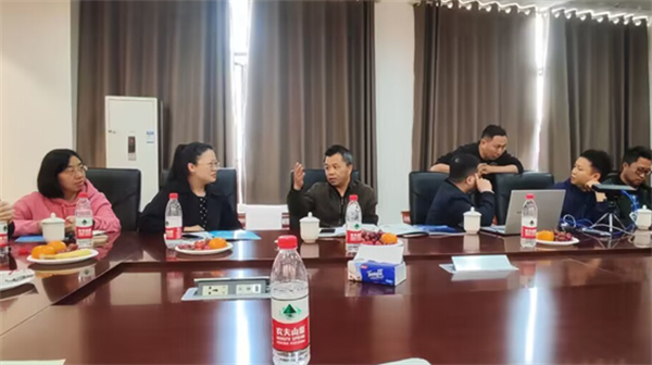 “育人”先“育心” “智算心密”AI技术护心更护航 ——专访重庆电子工程职业学院创业项目负责人 何凌枫3.png