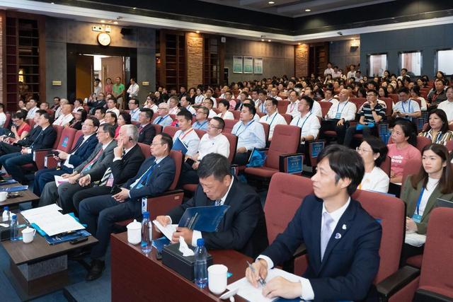 助建全球高等教育共同体！华南师范大学举办2023中外大学校长论坛2.jpeg