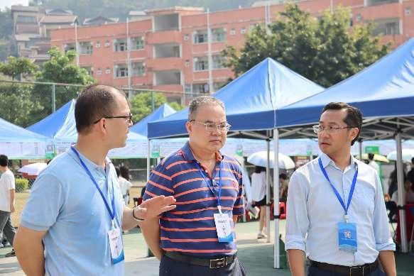 广州南方学院举办2024届毕业生秋季专场招聘会5.png