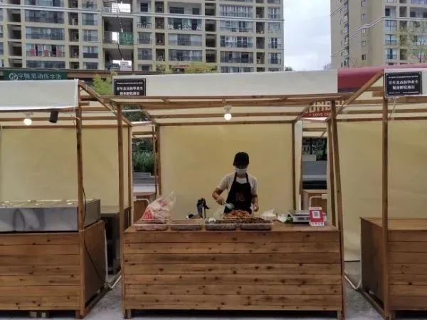 零工“小市场”助力就业“大民生”｜兴义市零工市场促进灵活就业人员就业创业2.jpg