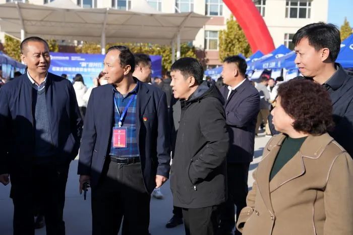 石家庄科技信息职业学院举办2024届毕业生秋季双选招聘会3.jpg
