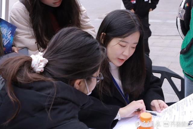 曲师大开启学院专场招聘，助力毕业生高质量就业2.jpeg