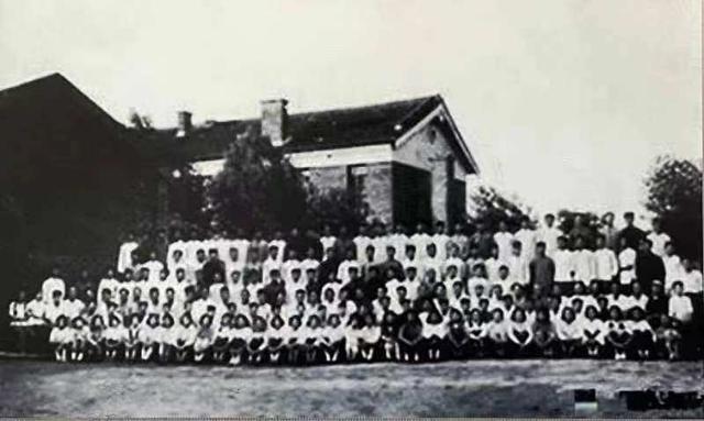 1700186611842737.jpeg 新中国高等教育的摇篮之一!这所大学,很多人不知道……2.jpeg