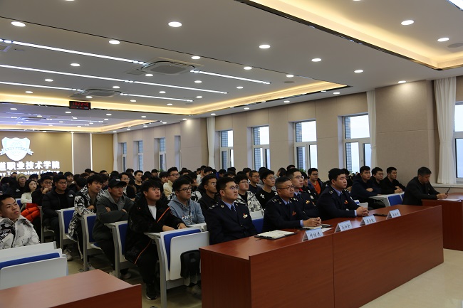 聚“税惠力量” 绘大学生创业蓝图.jpg