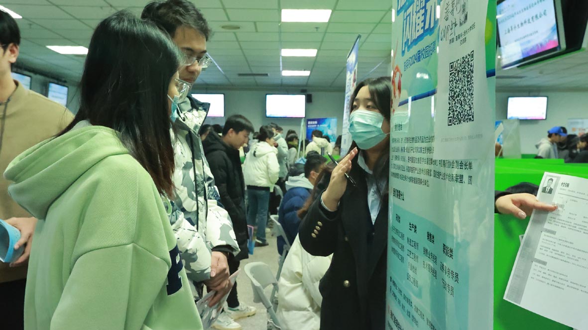 扬州大学这场招聘会校企双向奔赴1.jpg