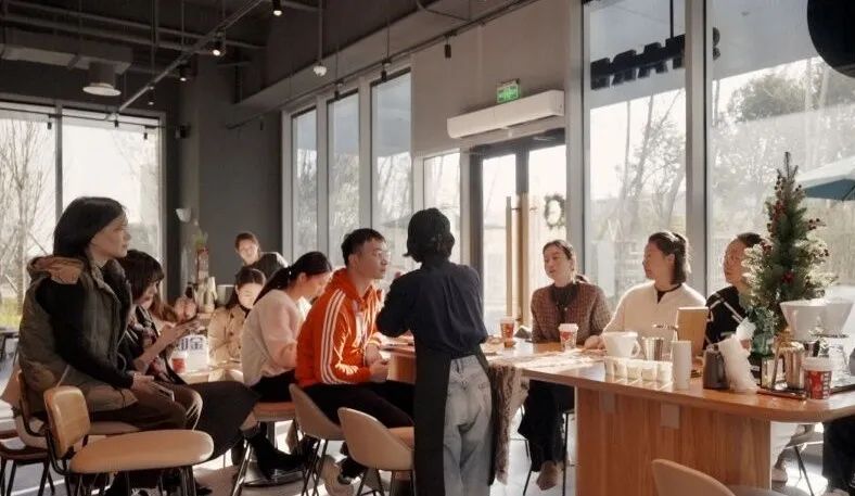 【科创人才周】海外人才归，共话未来时！宝山这个镇举办海外人才英才沙龙1.jpg