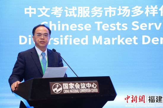 黎大党委书记杨远志搭建平台 助推职业教育“走出去”.jpg
