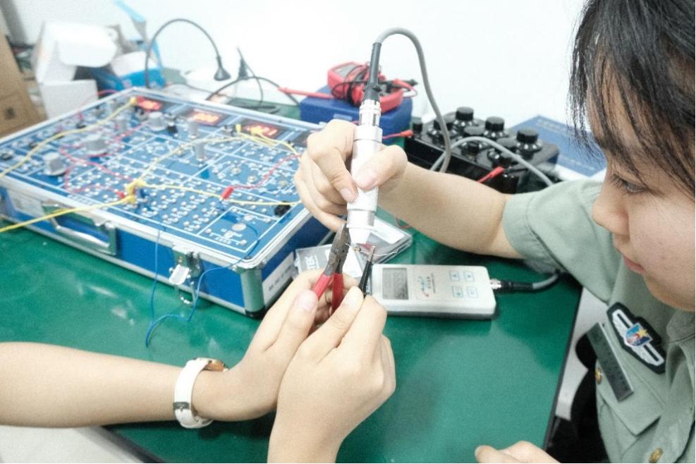 航天工程大学学子在第九届全国大学生物理实验竞赛（创新）中喜获佳绩！3.jpg