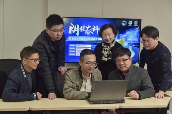 中国国际大学生创新大赛上，上海开放大学再获金奖.jpeg