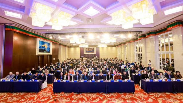 全国家政行业产教融合共同体成立大会暨高素质家政人才培养创新论坛成功举行.jpeg