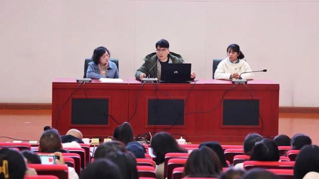 云南托育服务行业产教融合“3 岁以下婴幼儿照护服务”专业建设研讨会在昆幼师专隆重举行6.jpeg
