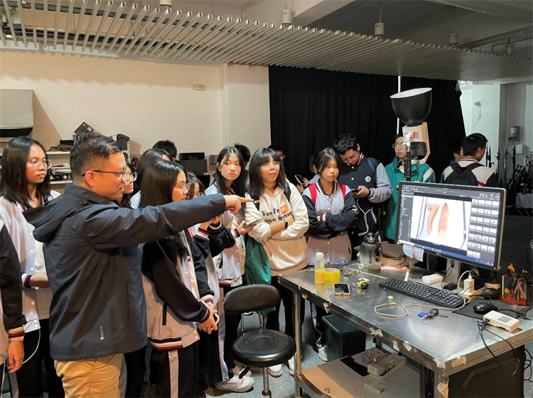 1705556065819332.png 深化产教融合,校企双双合作,番禺职校积极推进人才培养模式改革5.png