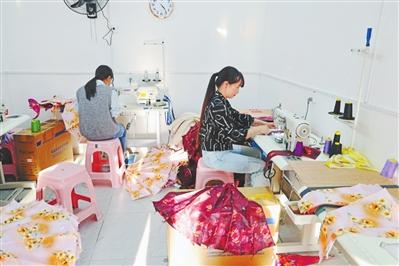 宜春市铜鼓县永宁镇：零工驿站方便群众灵活就业.jpeg