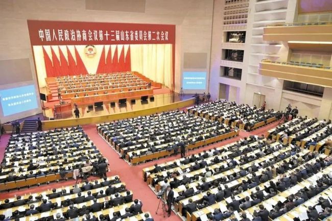 山东省政协常委、山东工程职业技术大学校长吴梦军：专题研讨+调研，为职业教育产教融合建言献策.jpg
