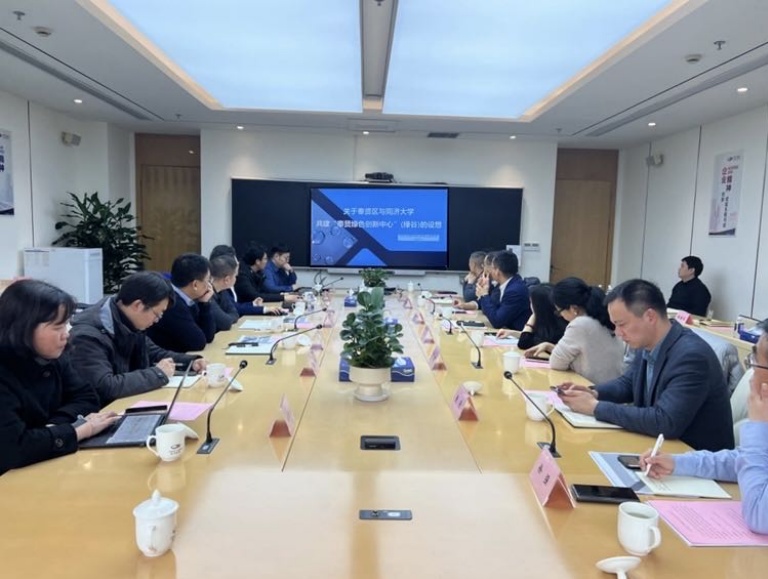 同济大学专家走进奉贤共话产教融合.jpg