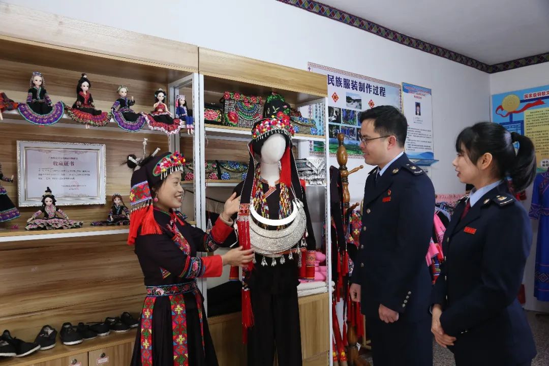 税惠相伴 温暖重点群体创业路2.jpg