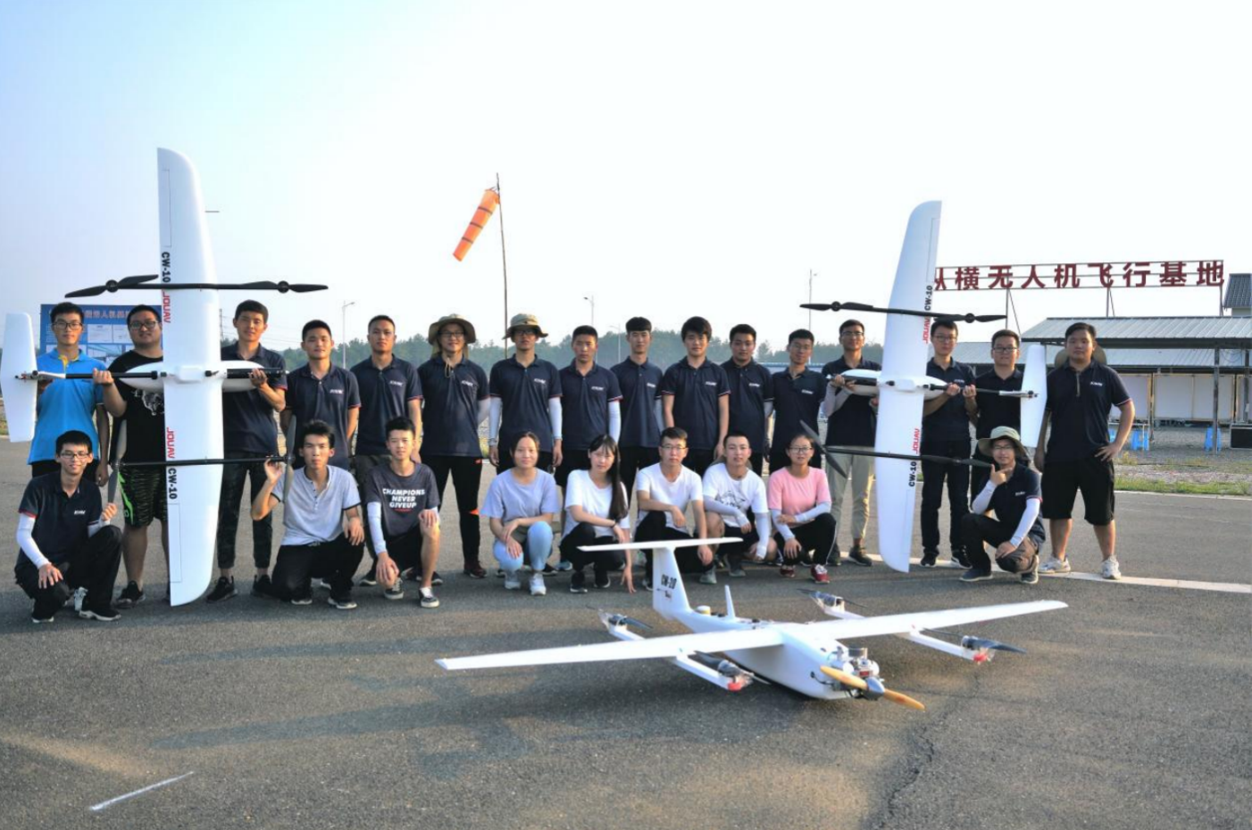 西安航空职业技术学院：擦亮“阎良航空工匠”品牌  打造就业创业“金名片”1.png