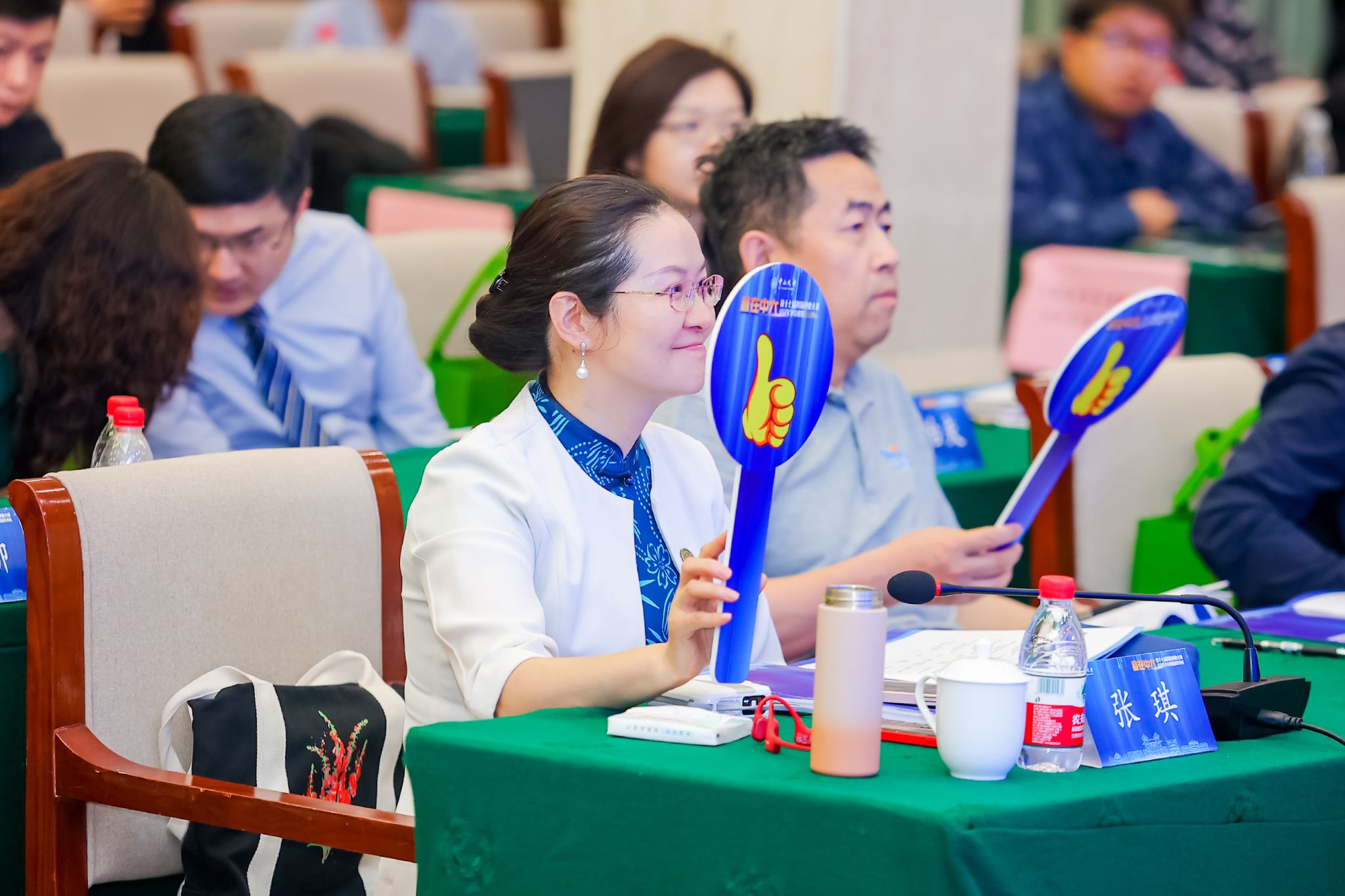 1711691522645968.jpg 中山大学第十七届“赢在中大”创新创业大赛总冠军争夺赛暨颁奖典礼圆满落幕.jpg