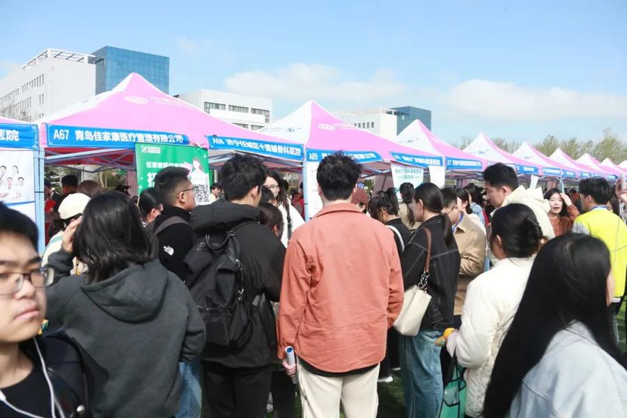 350+单位，10000+岗位，直击山东中医药高专双选会！6.jpg