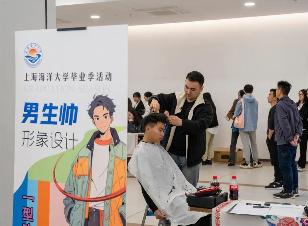 “家门口一站式”就业服务，为应届生打开职场大门3.jpg
