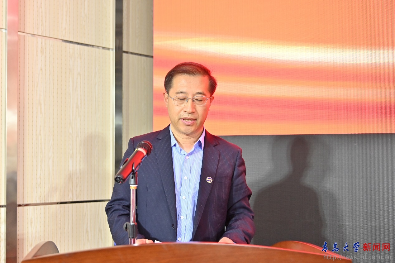青岛大学继续学院举行学历继续教育2024级新生开学典礼1.png